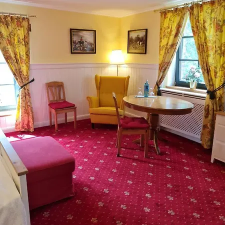 Kleeburg Guest house *